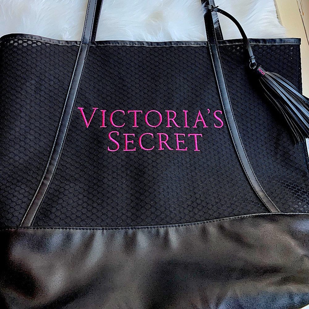Victoria’s Secret Tote NWOT